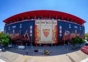 Explora los precios de acceso al estadio del Sevilla